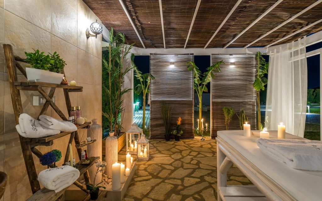 DSC_3845-Copy-min Outside Spa Treatment Area