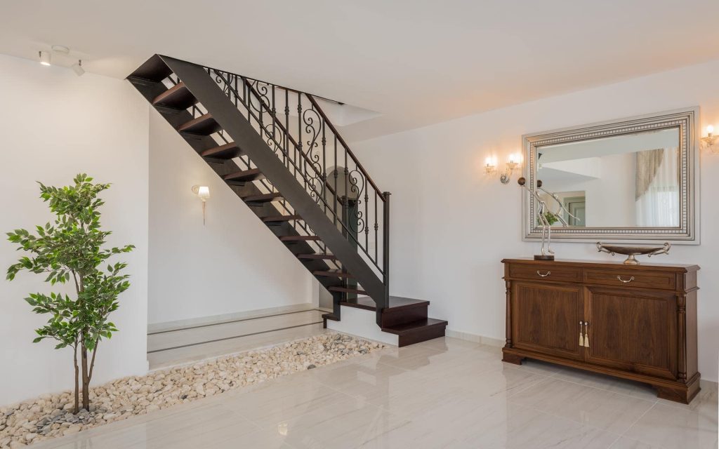 LIVING-ROOM-AMD-DINING-ROOM-11-Copy-min