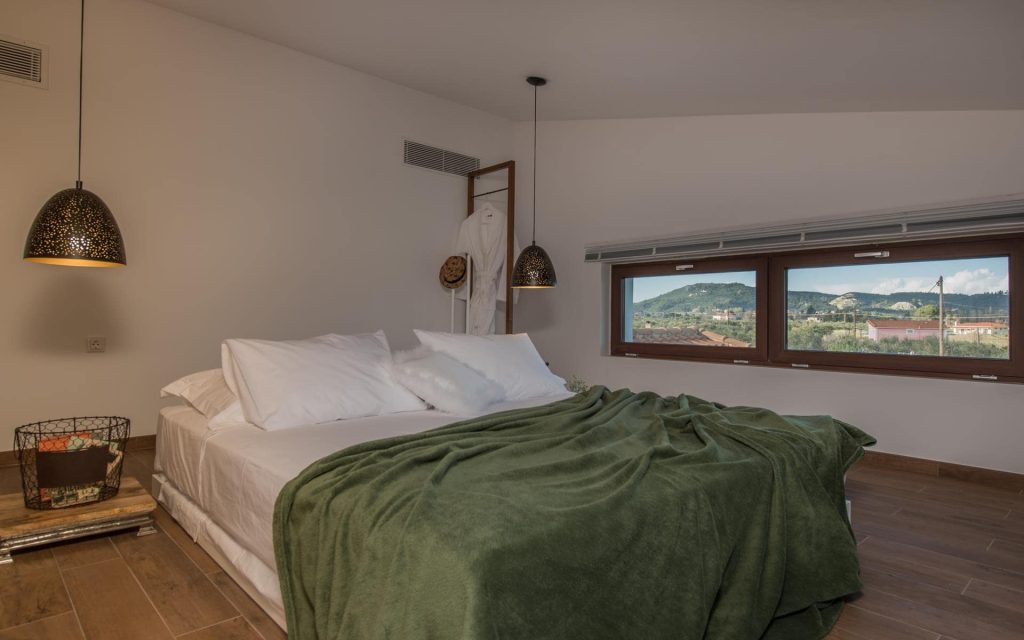 LOST-HORIZON-BEDROOM-5-Copy-min