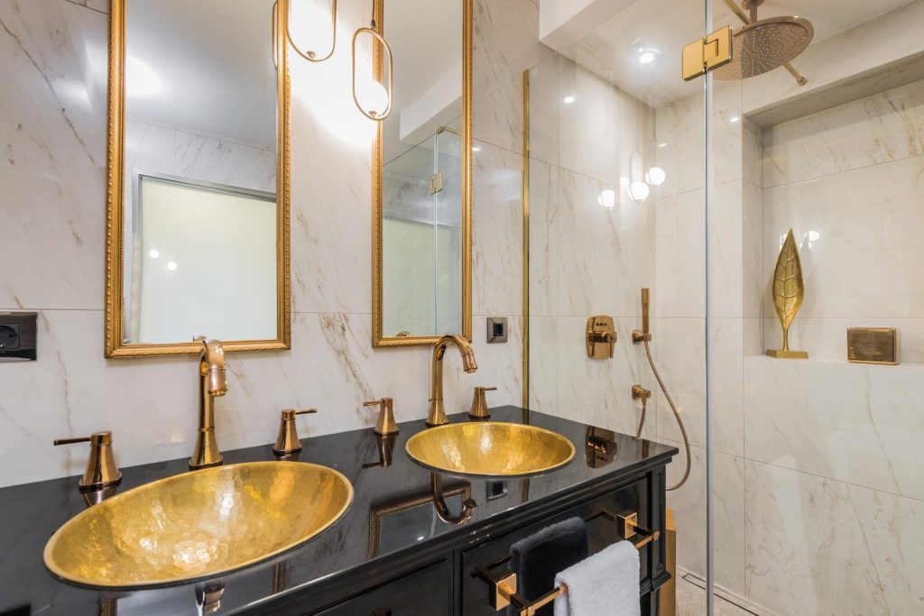 MASTER-ENSUITE-BATHROOM-2-Copy-min