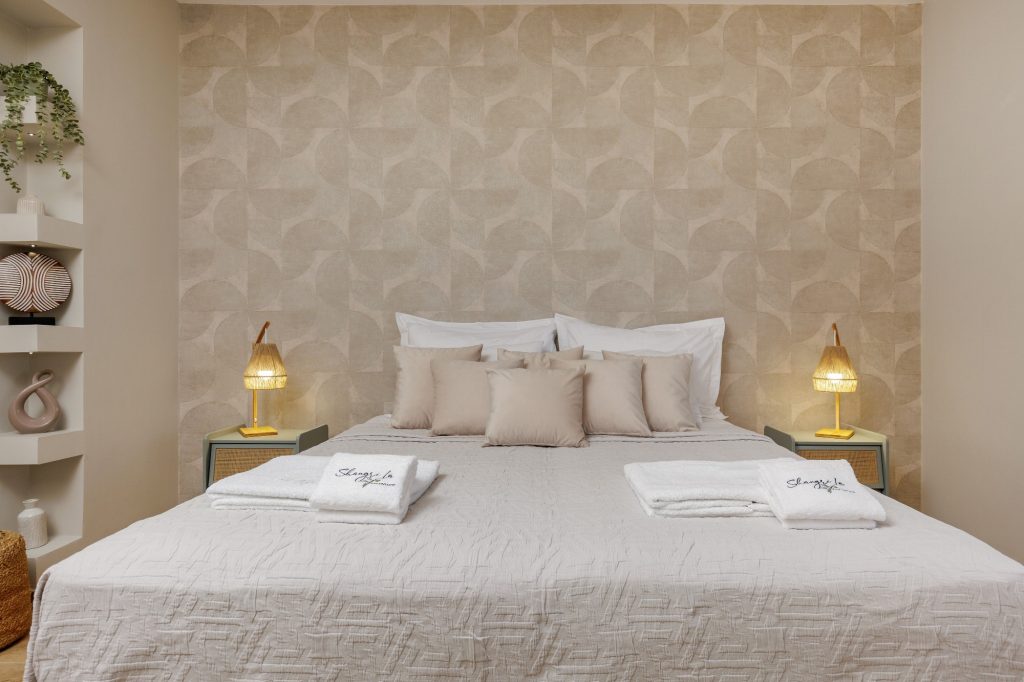 Optimized by JPEGmini 3.18.9.220874607-AV 0xc7b116d6